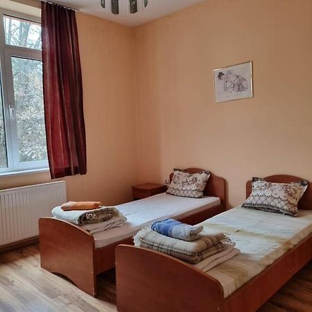 Family Hotel Rujeta Семеен Хотел Ружета - Идеален Център Pavlikeni 외부 사진